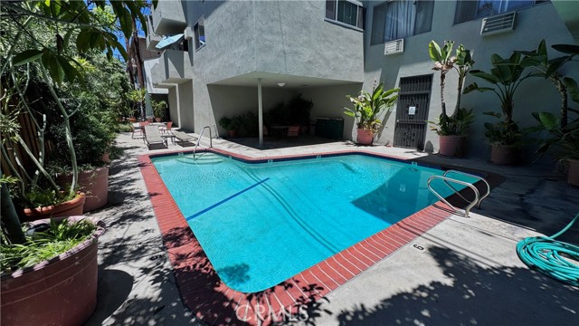 Detail Gallery Image 27 of 34 For 645 Westmount Dr #211,  West Hollywood,  CA 90069 - 1 Beds | 1 Baths