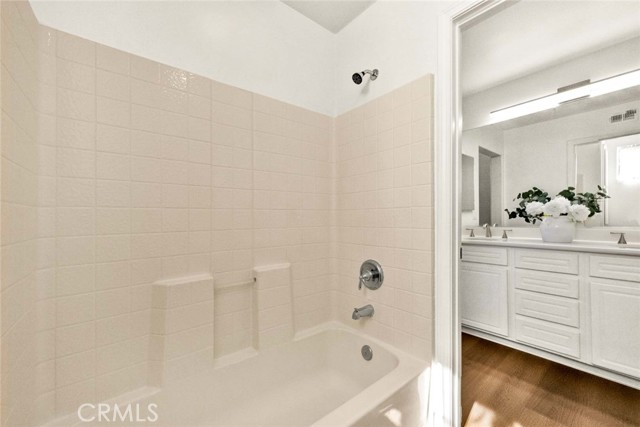 Detail Gallery Image 25 of 56 For 1203 Solvay Aisle, Irvine,  CA 92606 - 2 Beds | 2 Baths