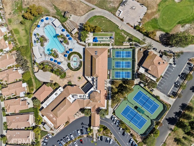 23727 Corte Andar, Temecula CA: https://media.crmls.org/medias/3b69f06e-3881-4a85-8f96-51b44404d5d0.jpg