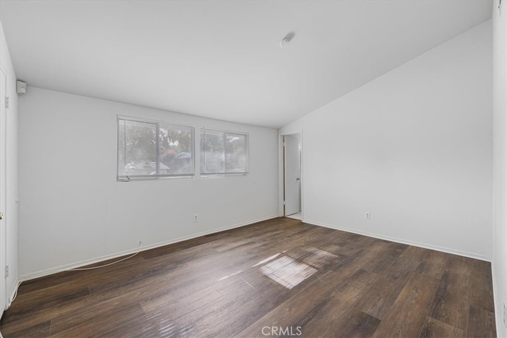 MLS #SR25265604 image #8