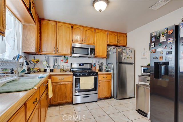 701 W 139th Street, Compton CA: https://media.crmls.org/medias/3b6c66e6-0480-4763-8ddf-bdd2275d54d4.jpg