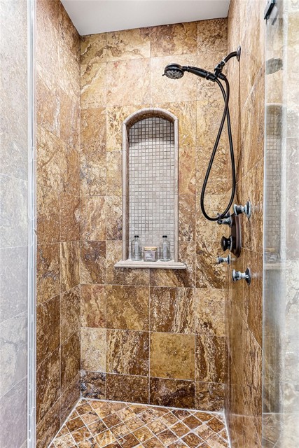Detail Gallery Image 20 of 36 For 3101 Alma Ave, Manhattan Beach,  CA 90266 - 3 Beds | 3/1 Baths