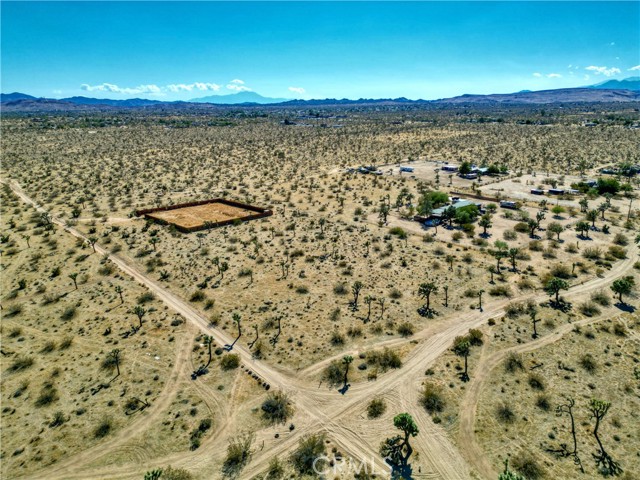 Detail Gallery Image 4 of 5 For 58835 Sunny Sands Dr, Yucca Valley,  CA 92284 - – Beds | – Baths