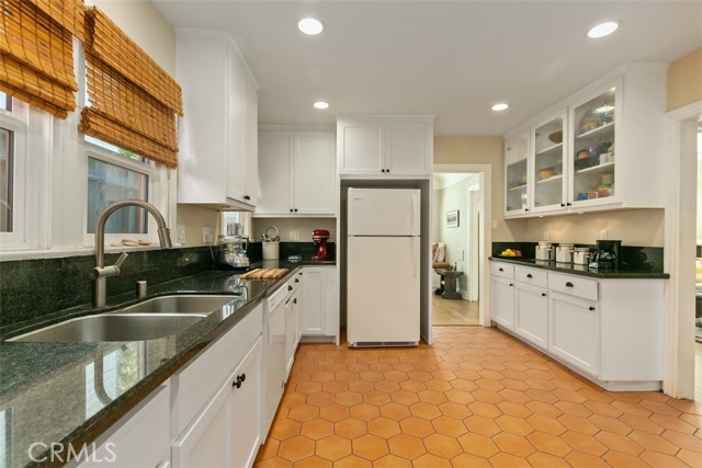 Detail Gallery Image 21 of 32 For 728 Belmont Ave, Long Beach,  CA 90804 - 2 Beds | 2 Baths