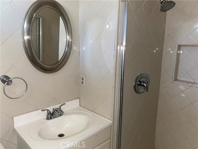 Detail Gallery Image 18 of 41 For 16131 Nassau Ln, Huntington Beach,  CA 92649 - 3 Beds | 2 Baths