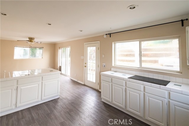 Detail Gallery Image 9 of 51 For 14320 Date Tree St, Lake Hughes,  CA 93532 - 3 Beds | 2/1 Baths