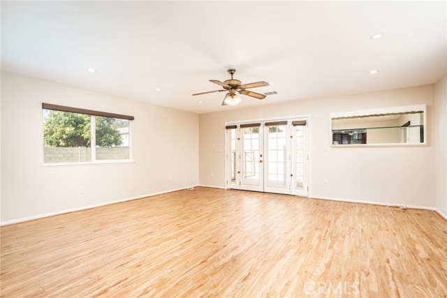 Detail Gallery Image 16 of 33 For 6761 Rook, Huntington Beach,  CA 92647 - 4 Beds | 2 Baths