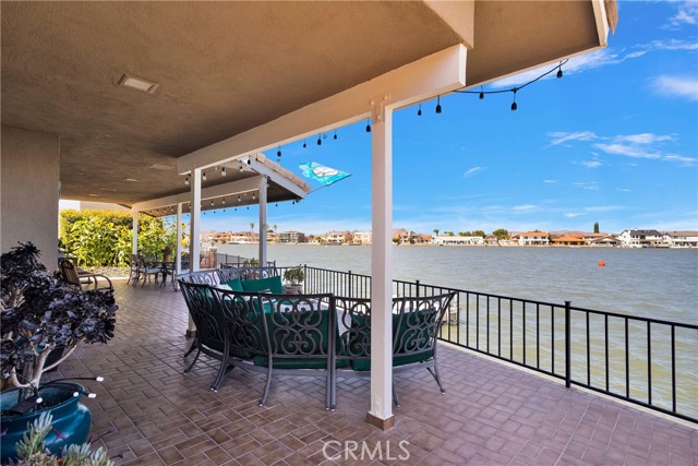 Detail Gallery Image 28 of 40 For 18083 Mariner Dr, Victorville,  CA 92395 - 3 Beds | 3 Baths