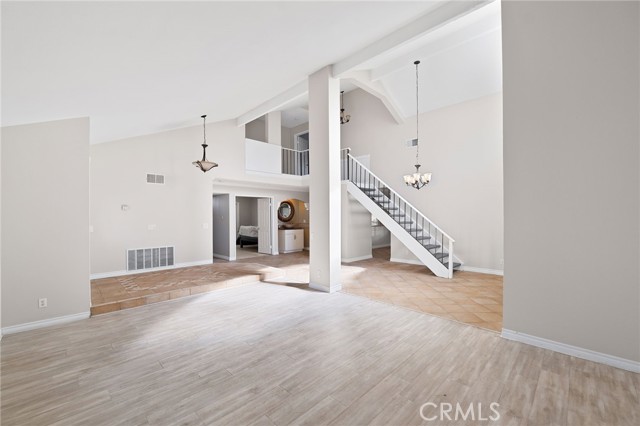 Detail Gallery Image 4 of 46 For 1791 Greenview, Corona,  CA 92878 - 4 Beds | 3 Baths