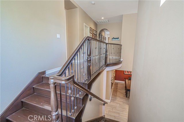 25505 Brighton Place, Stevenson Ranch CA: https://media.crmls.org/medias/3b6f0174-5fc0-492d-a4e5-3f688e3a127d.jpg