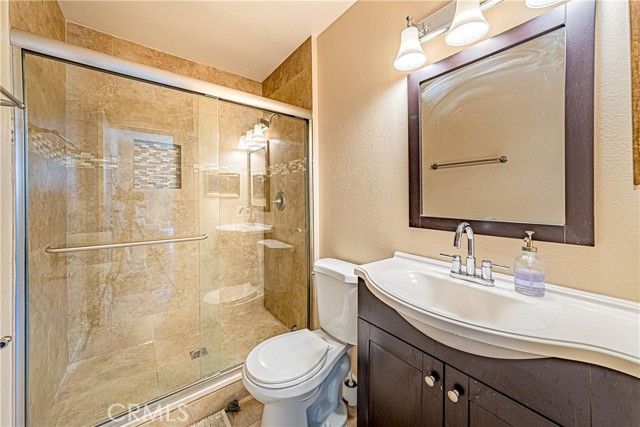 Detail Gallery Image 10 of 23 For 8340 Sedan Ave, West Hills,  CA 91304 - 3 Beds | 2 Baths