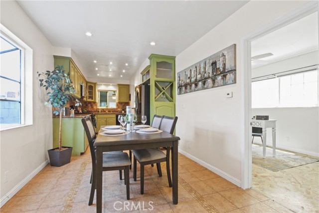 14906 Grevillea Avenue, Lawndale CA: https://media.crmls.org/medias/3b700388-638d-46ab-b3a8-c10839754de4.jpg