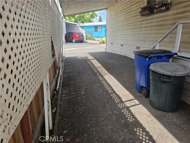 6257 E Golden Sands Drive, Long Beach CA: https://media.crmls.org/medias/3b70c92d-2c32-42fe-b8a4-5f603fa457a4.jpg