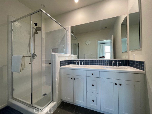 Detail Gallery Image 16 of 29 For 152 Elkhorn, Irvine,  CA 92618 - 2 Beds | 2/1 Baths