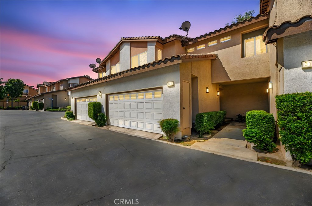 3732 Calle Monada