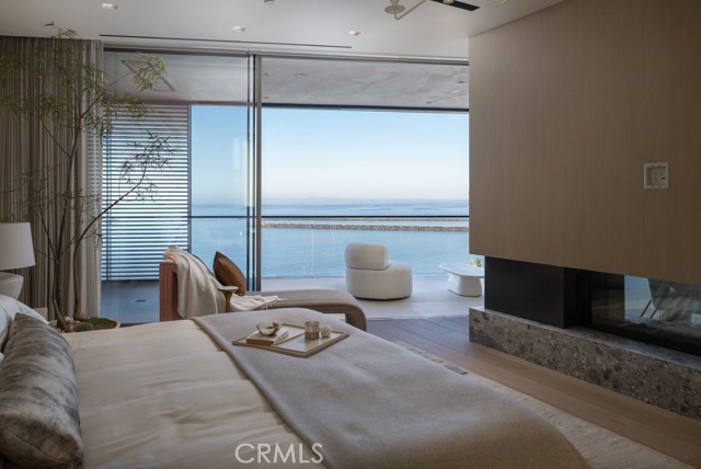 Detail Gallery Image 11 of 35 For 3512 Ocean Bld, Corona Del Mar,  CA 92625 - 5 Beds | 7/4 Baths