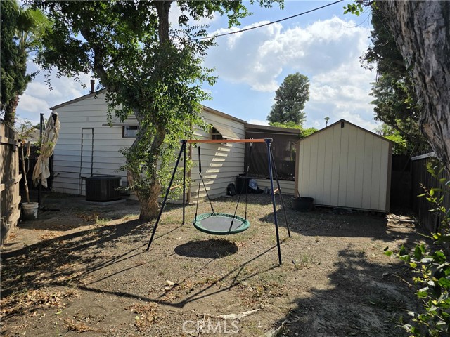 Detail Gallery Image 25 of 26 For 995 Pomona Rd #1,  Corona,  CA 92882 - 3 Beds | 2 Baths