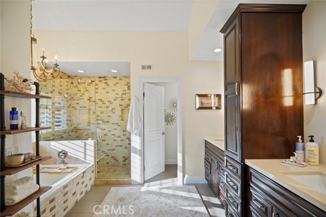 Detail Gallery Image 44 of 75 For 6617 Oak Forest Dr, Oak Park,  CA 91377 - 3 Beds | 2/1 Baths