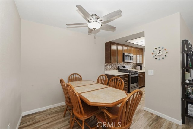 Detail Gallery Image 9 of 29 For 618 S Santa Fe St #8,  Hemet,  CA 92543 - 2 Beds | 2 Baths