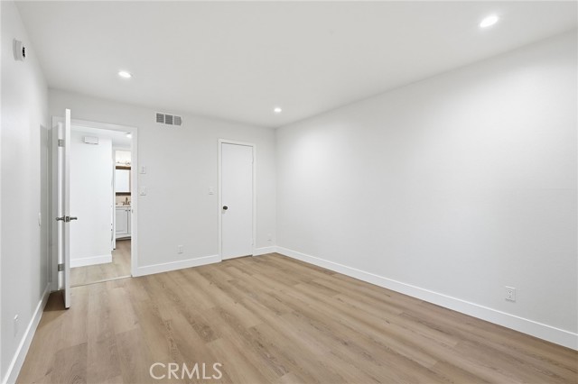 Detail Gallery Image 17 of 31 For 15511 Sherman Way #19,  Van Nuys,  CA 91406 - 1 Beds | 1 Baths