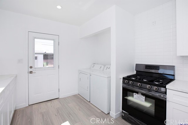 2 Bed Home for Sale in Sun Valley, California