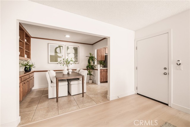 Detail Gallery Image 6 of 47 For 37 Rockwood, Irvine,  CA 92614 - 3 Beds | 2 Baths