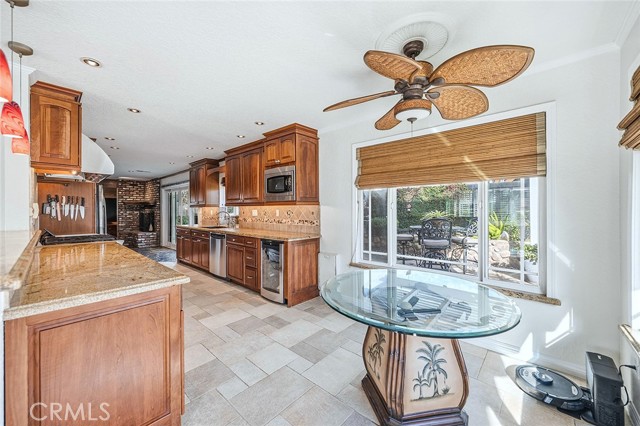 Detail Gallery Image 15 of 53 For 4372 Rainier Ct, Chino,  CA 91710 - 3 Beds | 2/1 Baths