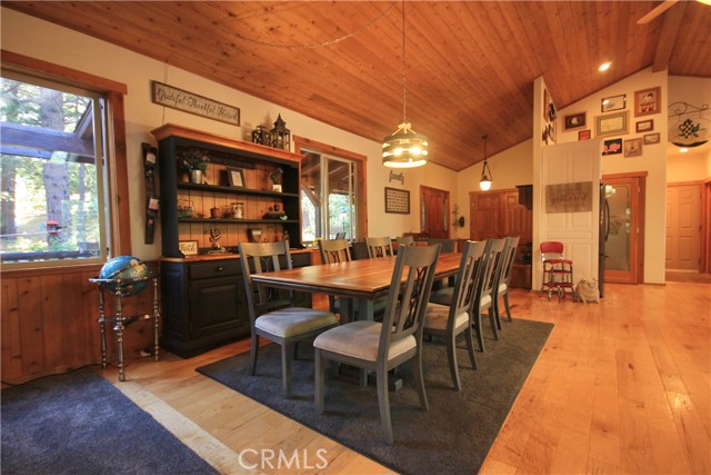 Image 8 of 39 For 32383 Pine Manor Lane 634
