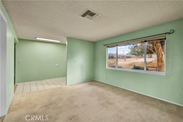 Detail Gallery Image 9 of 47 For 58116 Desert Gold Dr, Yucca Valley,  CA 92284 - 3 Beds | 2 Baths