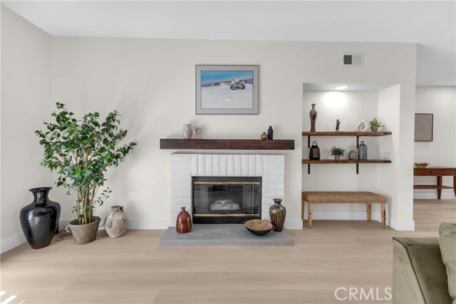 Detail Gallery Image 5 of 45 For 280 Vista Royale Cir, Palm Desert,  CA 92211 - 2 Beds | 2 Baths