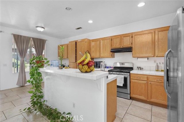 Detail Gallery Image 5 of 20 For 27157 Swift St, Menifee,  CA 92584 - 4 Beds | 2 Baths