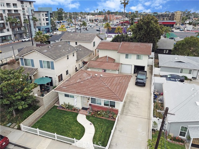 Detail Gallery Image 4 of 11 For 18441 Patterson, Huntington Beach,  CA 92646 - – Beds | – Baths