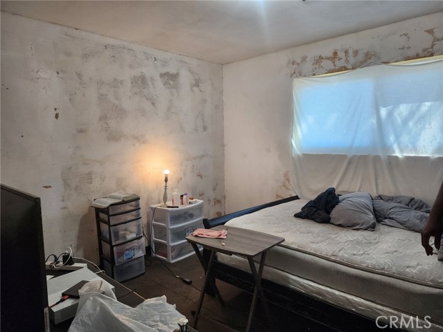 Detail Gallery Image 5 of 11 For 2025 50th Ave, Sacramento,  CA 95822 - 4 Beds | 2 Baths
