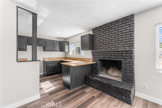 Detail Gallery Image 3 of 57 For 43028 45th St, Lancaster,  CA 93536 - 4 Beds | 2 Baths