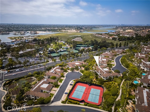 Detail Gallery Image 6 of 67 For 27 Seabrook #73,  Newport Beach,  CA 92660 - 2 Beds | 3 Baths