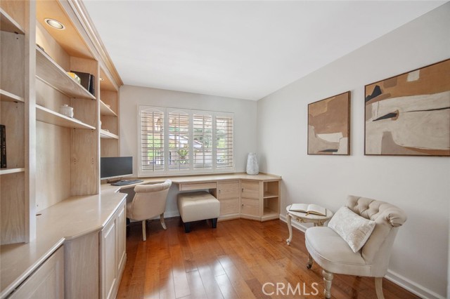 2039 Channelford Road, Westlake Village CA: https://media.crmls.org/medias/3b78ed8b-8835-4d21-b0c6-e219894fb652.jpg