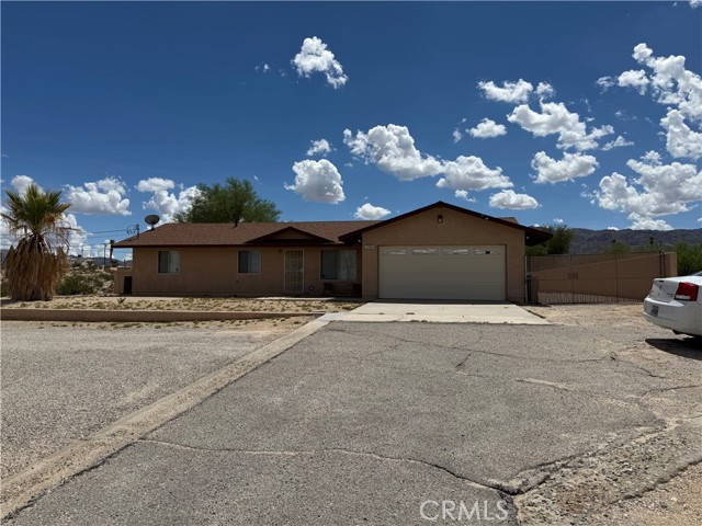 73255 Two Mile Road, 29 Palms CA: https://media.crmls.org/medias/3b798b95-8886-45da-9a2a-a55af8d9a71e.jpg