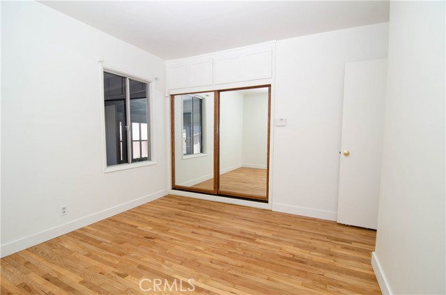 10520 Haskell Avenue, Granada Hills CA: https://media.crmls.org/medias/3b79a323-9122-4424-9a53-f2fdd0be179f.jpg