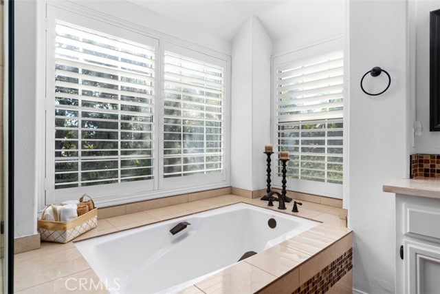 Detail Gallery Image 34 of 58 For 39 Highpoint, Rancho Santa Margarita,  CA 92679 - 4 Beds | 3/1 Baths