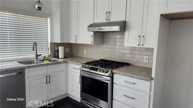 27101 Via San Diego, Mission Viejo CA: https://media.crmls.org/medias/3b7a324a-fd85-4b1f-a580-c475a91e8d8c.jpg