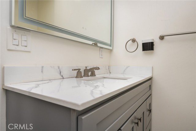 23118 Pennsylvania Avenue, Torrance CA: https://media.crmls.org/medias/3b7a77c2-ad7f-45f4-b0e8-476cb513ea0d.jpg