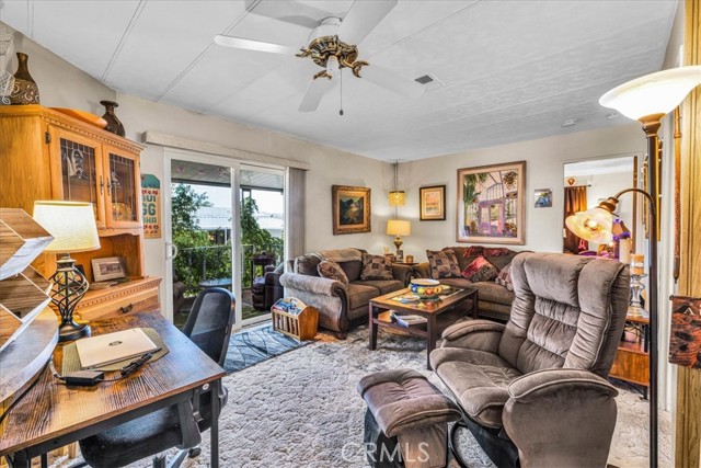 Detail Gallery Image 16 of 46 For 7501 Palm Ave #151,  Yucca Valley,  CA 92284 - 3 Beds | 2 Baths