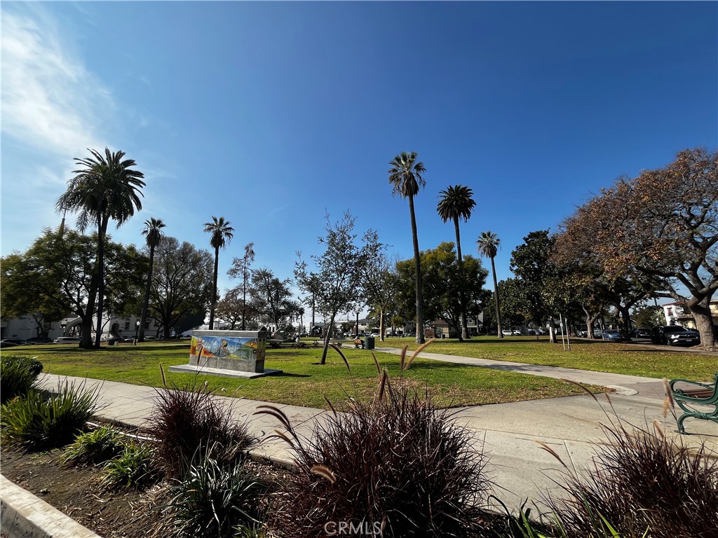 https://media.crmls.org/medias/3b7d9557-e782-4e6d-888d-3eccc6199a0b.jpg?preset=X-Large