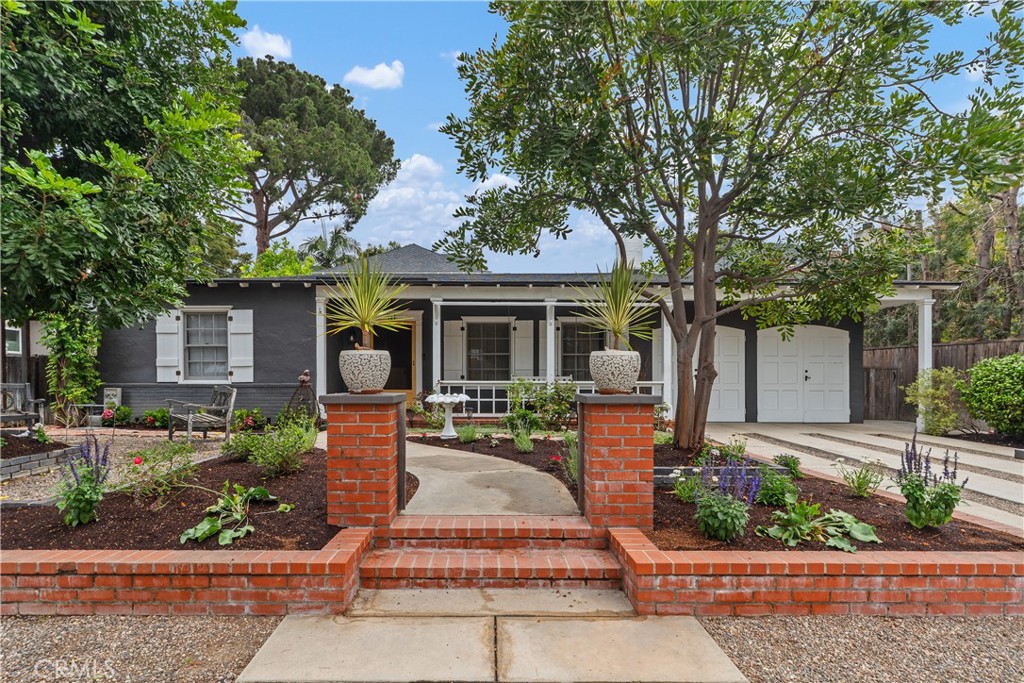 411 Edgewood Road