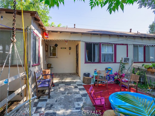 5150 Riverton Avenue, North Hollywood CA: https://media.crmls.org/medias/3b7ea488-49d7-40d0-b6ec-d122f90e4d17.jpg