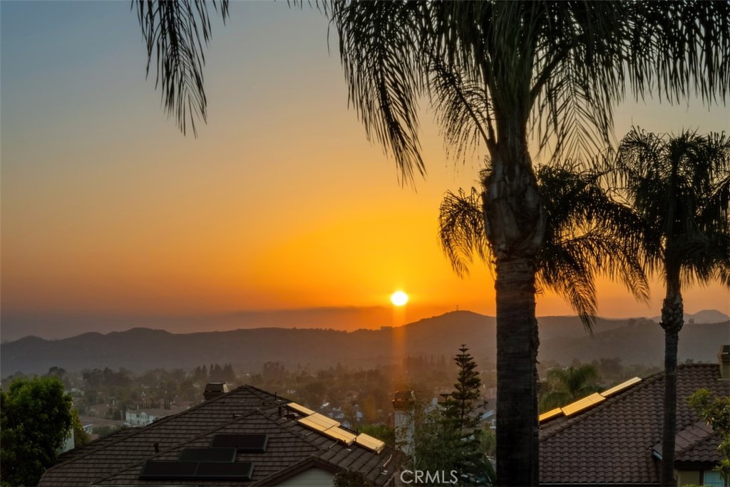 https://media.crmls.org/medias/3b7eafc1-b21b-4b35-81a7-1e8b134391b0.jpg?preset=X-Large