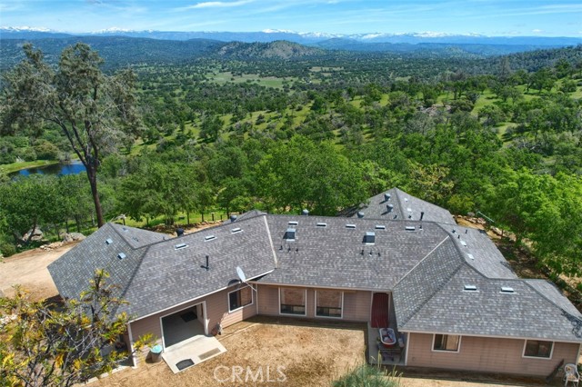 Detail Gallery Image 2 of 50 For 42625 Red Top Mountain Ct, Coarsegold,  CA 93614 - 3 Beds | 2 Baths