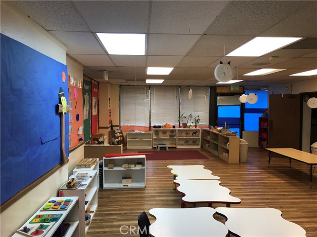 801 Brea Canyon Road, Diamond Bar CA: https://media.crmls.org/medias/3b7ff8ff-d781-4241-a6f9-fb1b6e7db6cd.jpg