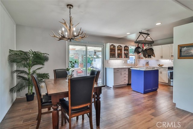 2289 Kelsey Street, Simi Valley CA: https://media.crmls.org/medias/3b800d0f-bb74-49b9-a0b0-96c19a1f096d.jpg