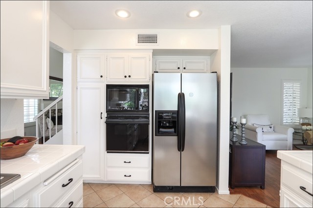 3 Blue Heron Lane, Aliso Viejo CA: https://media.crmls.org/medias/3b80baa6-045d-4667-ad61-825a573fbd5c.jpg